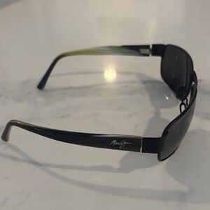 Maui Jim Gradient Black Coral Sunglasses